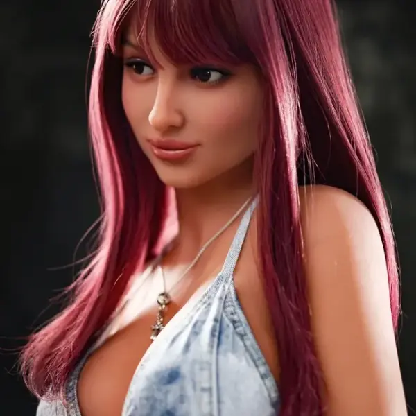 Life-size TPE sex doll USA stock showing lifelike skin texture and articulation